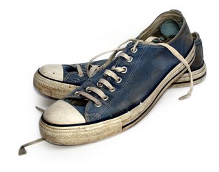 Old tennis shoes outlet