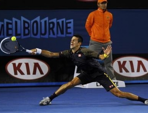 Novak Djokovic wins 3rd consecutive Australian Open with four set win over hobbled Murray