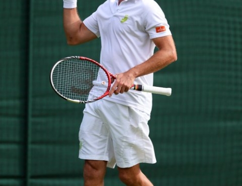 Steve Darcis upsets Nadal in opening round of Wimbledon, 76 76 64.