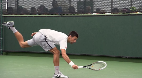 06.NovakDjokovicBackhandInSuperSlowMotion3  Free Tennis Lessons