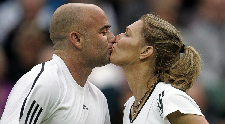 Mixed clearance doubles tennis